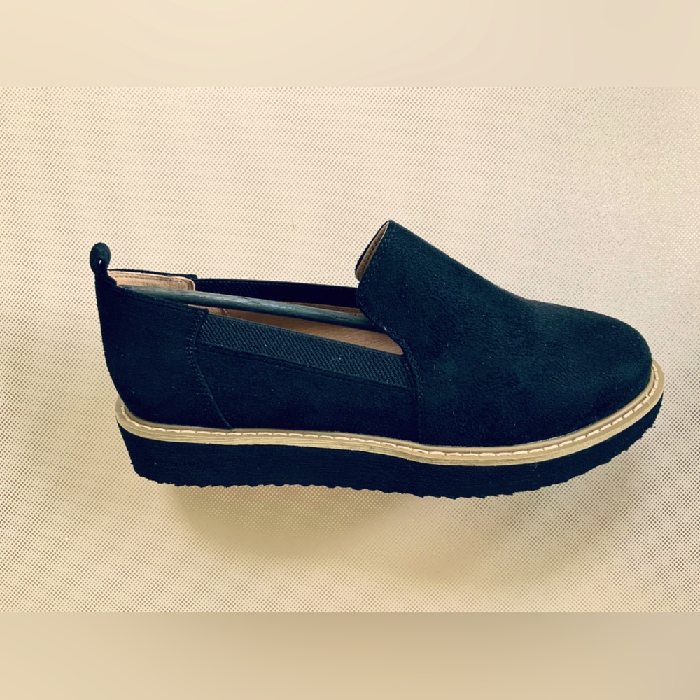 Cloudwalkers women’s flat shoes